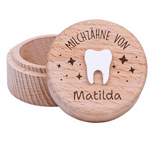Scatola Portadentini in Legno Rotonda Personalizzata Holzura con Incisione, Regalo per Denti di Bambini e Bambine, Fata dei Denti - Product Image 1