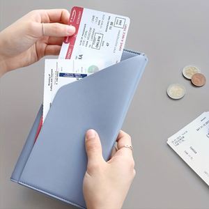 Funda Minimalista para Pasaporte de Cuero PU, Cartera Moderna para Documentos de Viaje, para Pasaporte, Tarjeta de Embarque y Boleto - Product Image 1