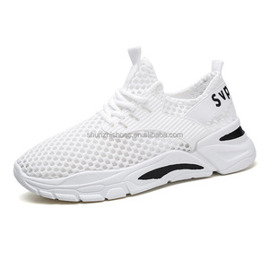 Henan Custom scarpe sportive da uomo Outdoor Mesh traspirante e Design leggero basso MOQ Stock per la corsa estiva - Product Image 1