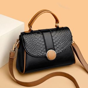 Wholesale PU <b>Washed</b> Leather Vintage Handbags for <b>Women</b> Luxury Retro Shoulder Crossbody <b>Bags</b> Quality Punk <b>Bags</b> - Product Image 2