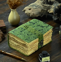 El Yapımı Hakiki Deri Kaplı Yeşil Günlük Defter Kabartmalı Çiçek Desenli Vintage Günlük C-Kilitli Kapatma Asitsiz