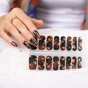 Set de Esmaltes de Uñas al por Mayor de Alta Calidad con Diseños Variados para Decoración de Uñas - Product Image 6