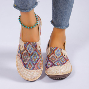 Fabricante <span class=keywords><strong>de</strong></span> <span class=keywords><strong>zapatos</strong></span> chinos, zapatillas <span class=keywords><strong>de</strong></span> verano <span class=keywords><strong>de</strong></span> colores mezclados <span class=keywords><strong>para</strong></span> <span class=keywords><strong>mujer</strong></span>, sandalias <span class=keywords><strong>de</strong></span> lino transpirables <span class=keywords><strong>de</strong></span> <span class=keywords><strong>suela</strong></span> plana <span class=keywords><strong>para</strong></span> exteriores - Product Image 3
