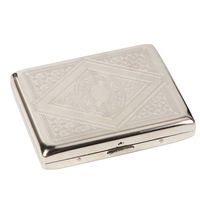Vente chaude Étui à cigarettes rectangulaire en métal gravé et sculpté Motif créatif pour homme Clip en fer à rabat Portable