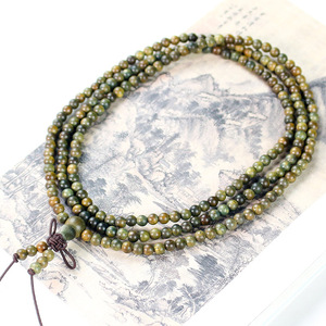 Bracelet en bois de santal vert, 216 perles de 4,5 mm, mini perles de prière bouddhistes, style ethnique vintage, bijoux culturels unisexes - Product Image 1