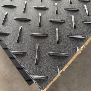 Tapis de <span class=keywords><strong>protection</strong></span> au sol d'excavatrice de PE de polyéthylène haute densité 50mm bande de roulement de diamant moulage de coupe personnalisé léger imperméable - Product Image 2