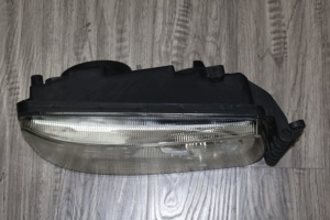 High-quality Wholesale Bulb-type Dual-lens Headlight Assembly for <strong>IVECO</strong> <strong>Truck</strong> 504020189 504020193 - Product Image 5