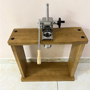 Machine à <span class=keywords><strong>glace</strong></span> artisanale commerciale Mont Blanc en acier inoxydable, extrudeuse manuelle de crème de châtaigne pour desserts, OEM - Product Image 2