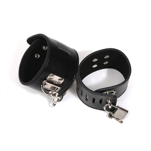 Esposas Sexuales para Adultos, Juego de Bondage Erótico SM con Esposas para Manos, Tobilleras y Cinturón, Juguetes Sexuales con Candado para la Cama - Product Image 3