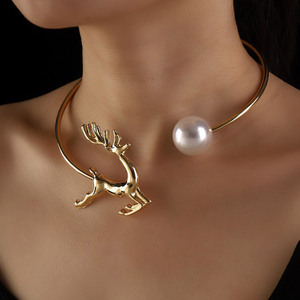 Magnifique collier asymétrique ouvert en forme <span class=keywords><strong>de</strong></span> renne 3D artistique, plaqué or, finition polie, pour femmes - Product Image 3