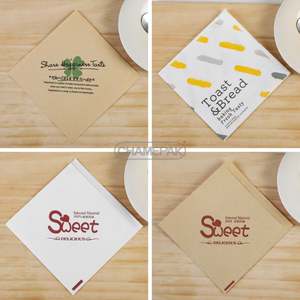 Bolsa de Papel Triangular Personalizada con Doble Abertura, Resistente al Aceite y a la Grasa, para Pan, Waffles, Hamburguesas, Sándwiches y Donas - Product Image 4