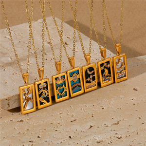 Cadeau de Noël Collier en acier inoxydable plaqué or vintage 18 carats, sans ternissement, zircon, signe <span class=keywords><strong>du</strong></span> zodiaque mystique, émail, carte de tarot, pour femmes - Product Image 1