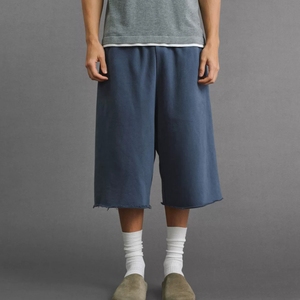 Pantaloncini in French Terry 3/4 di Alta Qualità, Shorts Estivi Casual con Elastico in Vita, Pantaloni Larghi in Cotone per Uomo - Product Image 3
