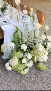 Centrotavola Floreale <span class=keywords><strong>in</strong></span> Seta 2026 di Tendenza, Sfera di <span class=keywords><strong>Fiori</strong></span> Artificiali Verdi e Bianchi per Matrimoni, Feste ed Eventi - Product Image 2