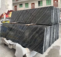 Grande dalle de marbre noir de la Forêt-Noire à grain de bois antique, polie, pour revêtement mural, pavage de sol et décoration intérieure de villa