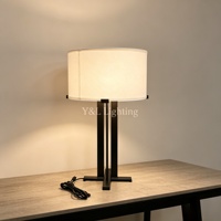 Lampe de table moderne haut de gamme à double poteau en laiton, abat-jour en lin, pour salle de lecture, E26, flexible, écologique, simple