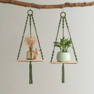 Étagère suspendue pour plantes en <span class=keywords><strong>macramé</strong></span> bohème, étagère flottante en corde de coton faite à la main pour plantes d'intérieur, décoration murale pour la maison, étagère de rangement - Product Image 2