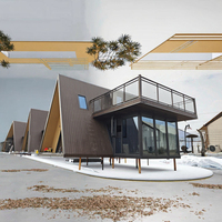 Maison modulaire en acier léger, toit triangulaire, résidence permanente, intérieur luxueux, structure à deux étages avec grenier