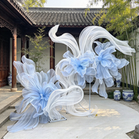 Y-057 Bunga Organza Raksasa Biru Muda & Putih, Karya Seni Floral Kain Tipis Buatan Tangan untuk Latar Belakang Panggung Pernikahan