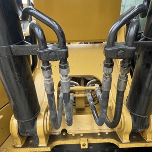 รถขุดตีนตะขาบ CAT 320GC มือสอง ขนาด 20 ตัน ระบบไฮดรอลิก ยี่ห้อแคตเตอร์พิลลาร์ สำหรับงานก่อสร้าง - Product Image 6