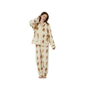 Pijamas de franela de manga larga para mujer, ropa de dormir personalizable con letras estampadas, de alta calidad, venta al por mayor - Product Image 4