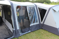 Tente familiale gonflable de luxe portable de qualité supérieure, résistante aux UV, imperméable, avec deux chambres et un salon, ouverture rapide