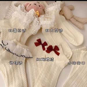 Chaussettes en dentelle blanches crémeuses pour femmes, absorbant la sueur, mi-mollet, élégantes, style Lolita, en coton - Product Image 5