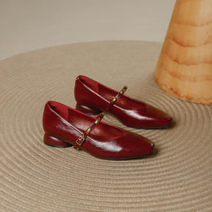 Zapatos Unisex de Tacón Bajo con Punta Puntiaguda, de Cuero Genuino, Diseño Calado, Estilo Moderno 2026, Cómodos y Resistentes al Agua - Product Image 3