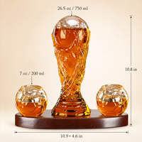 Carafe à whisky transparente en borosilicate de haute qualité, style moderne, grande capacité, 750 ml, pour bouteilles de liqueur, design trophée de football