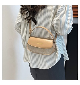 Nuevo diseño Bling Fashion Bolso cruzado <span class=keywords><strong>para</strong></span> <span class=keywords><strong>mujer</strong></span> Bolsos <span class=keywords><strong>de</strong></span> hombro <span class=keywords><strong>de</strong></span> lujo <span class=keywords><strong>para</strong></span> <span class=keywords><strong>mujer</strong></span> - Product Image 3