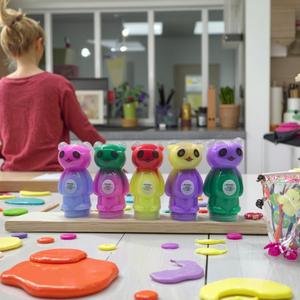 Slime Panda Mignon Style Animal, Bicolore Transparent et Coloré, Pâte Cristalline Extensible, Jouets Anti-stress Sûrs pour Enfants et Adultes - Product Image 4