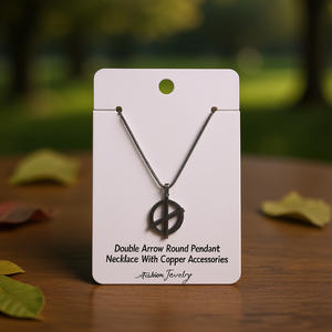 Collana con ciondolo rotondo a doppia freccia con accessori in rame, gioielli alla moda - Product Image 3