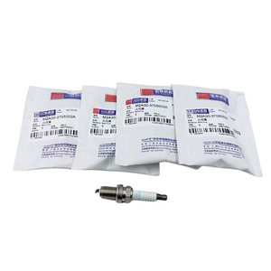 Bougie d'allumage NGK 7U-4D d'origine M2A00-3705002 pour moteur Yuchai National IV <span class=keywords><strong>CNG</strong></span>/LNG de camion lourd - Product Image 3