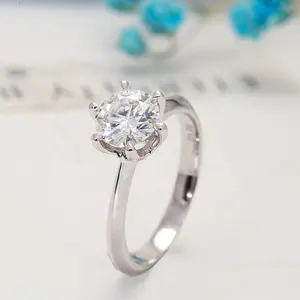 Luxury Jewelry 18k White Gold Class Six Prong Setting 0.3ct 0.5ct 1.0ct Lab Grown Diamond Wedding Ring
