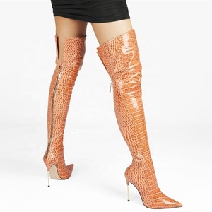 Bottes longues à talons aiguilles multicolores tendance automne-hiver 2021, à fermeture éclair arrière, pour femmes - Product Image 3