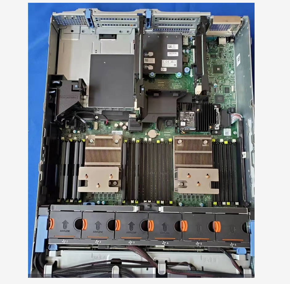 주식 세컨드-핸드 재공급된 델 파워에지 R730 E5-2650V3 랙 서버는 8lff를 팝니다