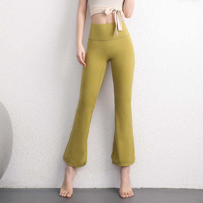 สีเหลือง