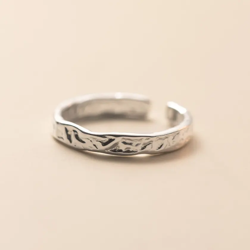 RC1383 Bague en argent sterling avec texture en feuille d'étain Japonais et Coréen Simple Style Commutation Hommes et Femmes Bijoux Main Ouverte