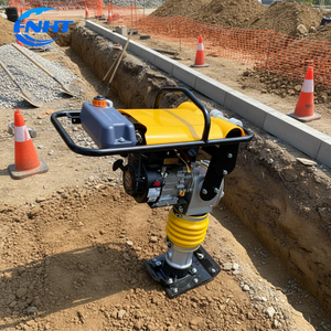 Compactadora Vibratoria Pequeña de Alta Calidad Huiteng, a Gasolina, con Altura de Salto de 45~65 mm, Motor para Arena - Product Image 1