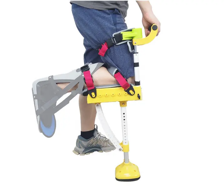 Stampelle per ausilio alla deambulazione del ginocchio medico portatile in canna di alluminio stampella a mani libere per adulti disabili bastone da passeggio all'ingrosso