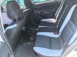 Toyota <span class=keywords><strong>Yaris</strong></span> L <span class=keywords><strong>2011</strong></span> 1.5L CVT Benzina Auto Usata 5 Porte 5 Posti Hatchback Veicolo di Seconda Mano - Product Image 5