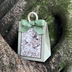 Hoa và chim cổ điển phong cách Pháp hộp giấy có thể tái chế vuông Mori màu xanh lá cây texturistic Ins dập hộp kẹo - Product Image 3