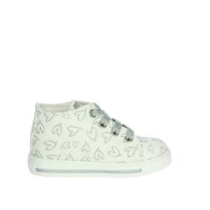 Scarpe da ginnastica Falcotto per bambina, bianche e argento, in tela con motivo a cuori, per neonati - Product Image 4