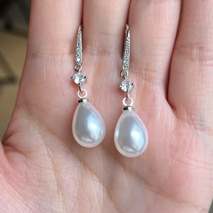 Eleganti Orecchini a Goccia con Perle per Donne, Gioielli Scintillanti con Pietre per Sposa e Feste, Vendita all'Ingrosso - Product Image 3