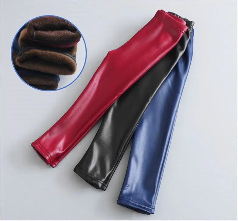 Offre Spéciale hiver épais polaire chaud enfants collants en cuir mode couleur unie Imitation PU floue chaud enfants Leggings en cuir