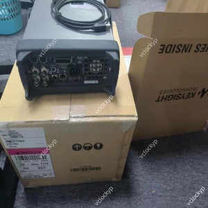 Nouveau fréquencemètre Keysight 53230A * - Product Image 2