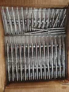 Machine de fraisage à rotation de précision pour l'usinage des vis sans fin de transmission des sièges automobiles - Product Image 2