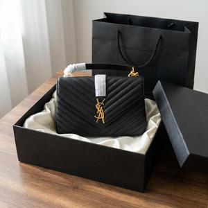 Sac <span class=keywords><strong>à</strong></span> <span class=keywords><strong>main</strong></span> de luxe en cuir de vachette haut de gamme, sac bandoulière de créateur, texture premium, sac messager tendance pour femme, quincaillerie dorée 2026 - Product Image 1