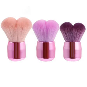 Grand pinceau de maquillage en poudre libre Bb crémeux Pinceau de maquillage à manche court pour fond de teint Pinceau à poussière pour ongles - Product Image 1