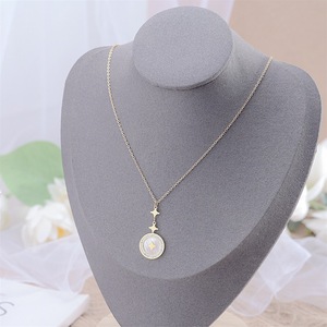 Bán Buôn Sao Của <span class=keywords><strong>David</strong></span> 18K Vàng Mạ Cứng Bên Ngoài Da Thép Không Gỉ Thời Trang Tùy Chỉnh Đồ Trang Sức Vòng Cổ Mặt Dây Chuyền Logo Cho Phụ Nữ - Product Image 6